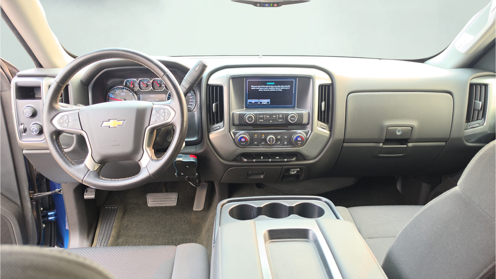 Used 2018 Chevrolet Silverado 1500 LT w/ LT Eassist Package AWD/4WD image 13