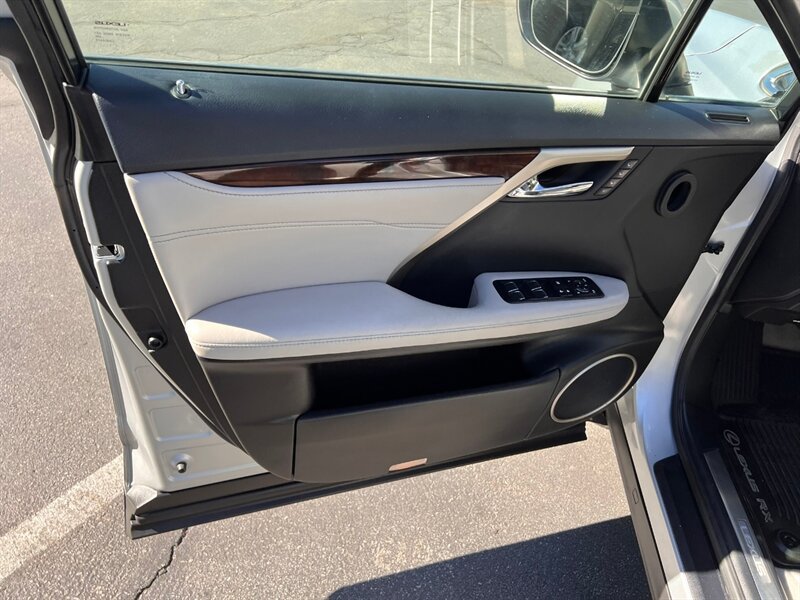 Used 2017 Lexus RX 350 AWD w/ Premium Package image 17