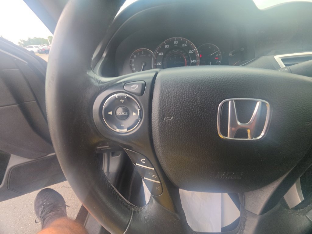 Used 2014 Honda Accord Sport image 17