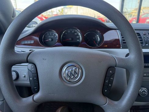 Used 2007 Buick Lucerne CX FWD image 41