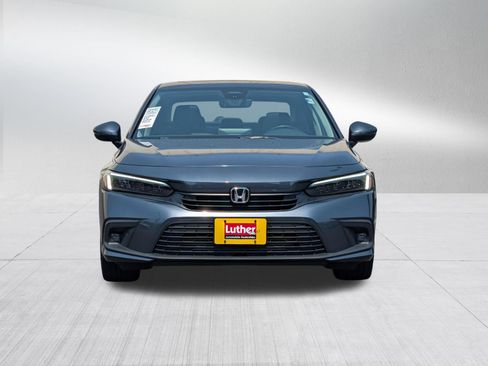 Used 2024 Honda Civic Touring image 2
