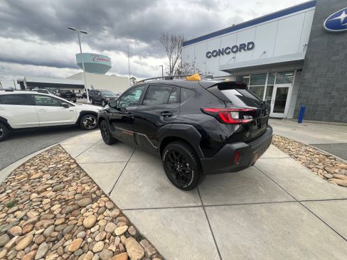 Certified 2024 Subaru Crosstrek 2.5i Wilderness w/ Crosstrek Mirror Package image 6