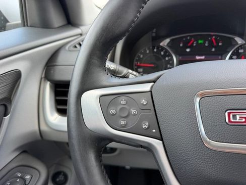 Used 2022 GMC Terrain SLT FWD image 11