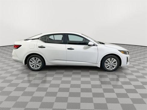 New 2025 Nissan Sentra S image 9