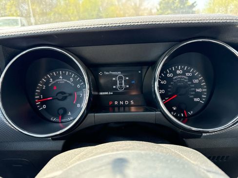 Used 2016 Ford Mustang GT Premium w/ Equipment Group 401A RWD image 10