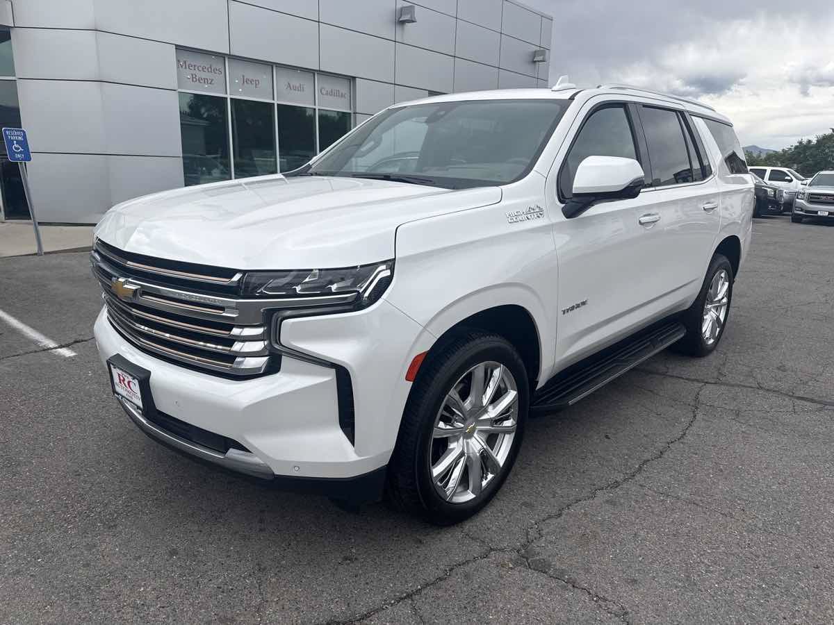 Used 2022 Chevrolet Tahoe High Country AWD/4WD image 2