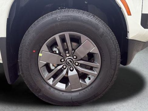 New 2026 Nissan Frontier SV AWD/4WD image 34