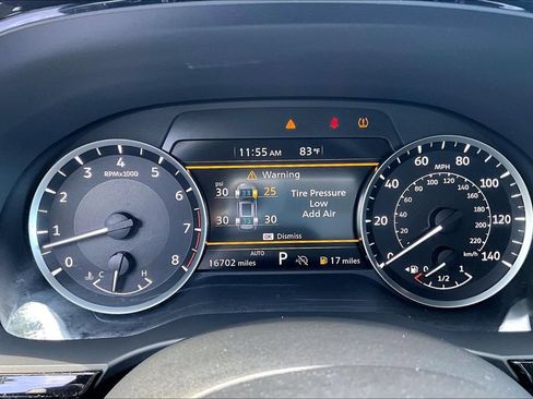 Used 2023 INFINITI QX60 Pure AWD/4WD image 27