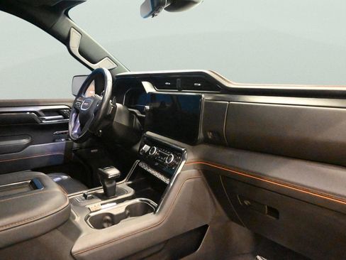 Used 2022 GMC Sierra 1500 AT4 w/ AT4 Premium Package image 20