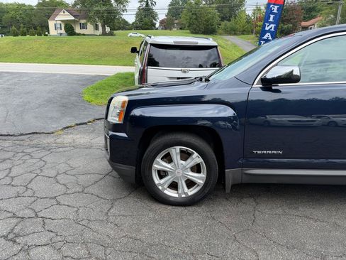 Used 2016 GMC Terrain SLE w/ Chrome Edition AWD/4WD image 2