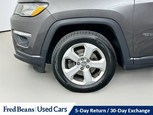 Used 2018 Jeep Compass Latitude AWD/4WD image 37