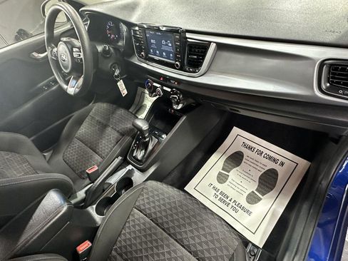 Used 2019 Kia Rio S FWD image 38