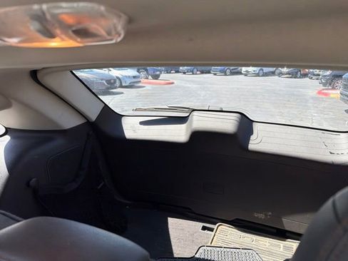 Used 2014 Ford Edge Limited w/ Equipment Group 302A AWD/4WD image 14