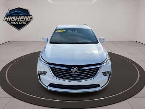 Used 2024 Buick Enclave Premium image 10