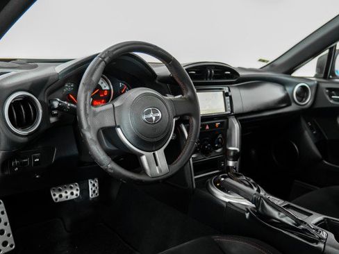 Used 2014 Scion FR-S image 12