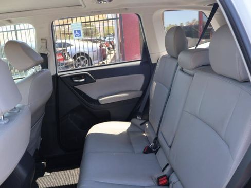 Used 2014 Subaru Forester 2.5i Limited w/ Popular Package #2 AWD/4WD image 25