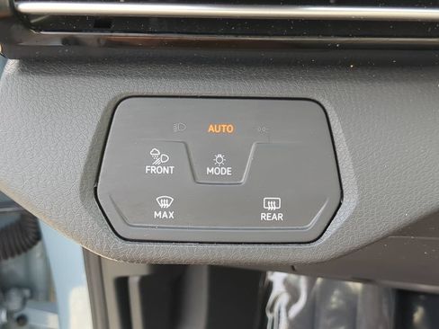 Used 2023 Volkswagen ID.4 Pro S RWD image 28