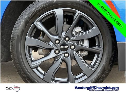 Certified 2024 Chevrolet Equinox RS w/ RS Leather Package FWD image 9