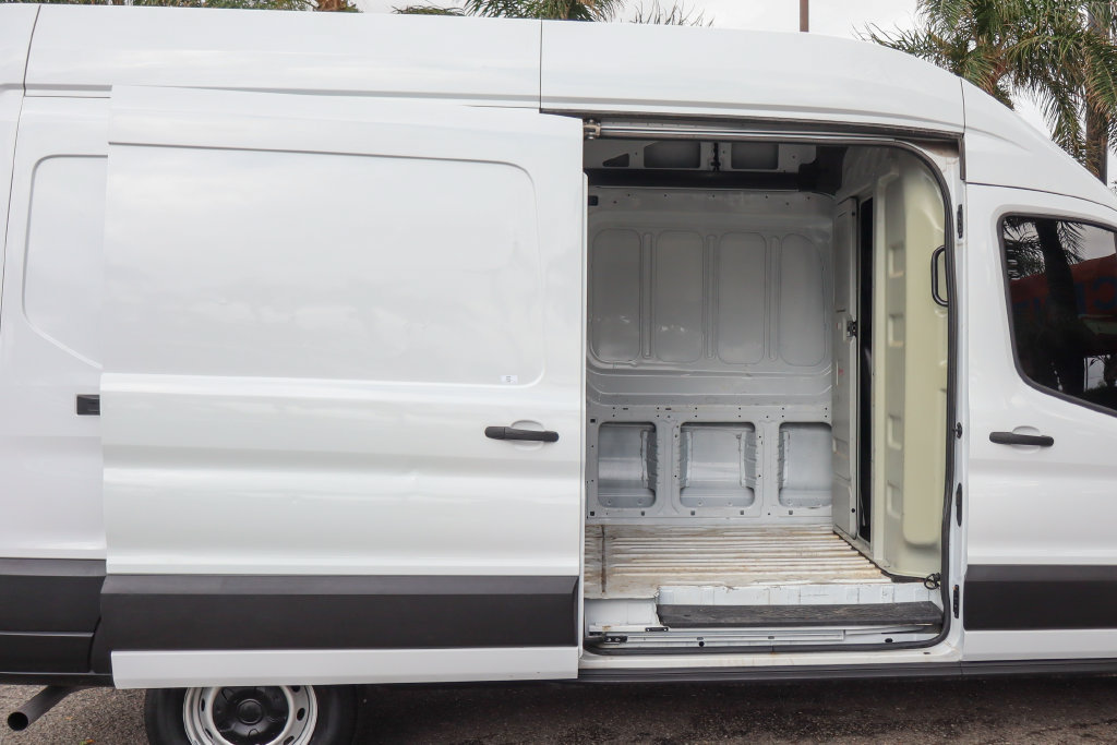 Used 2023 Ford Transit 250 148 High Roof RWD image 11