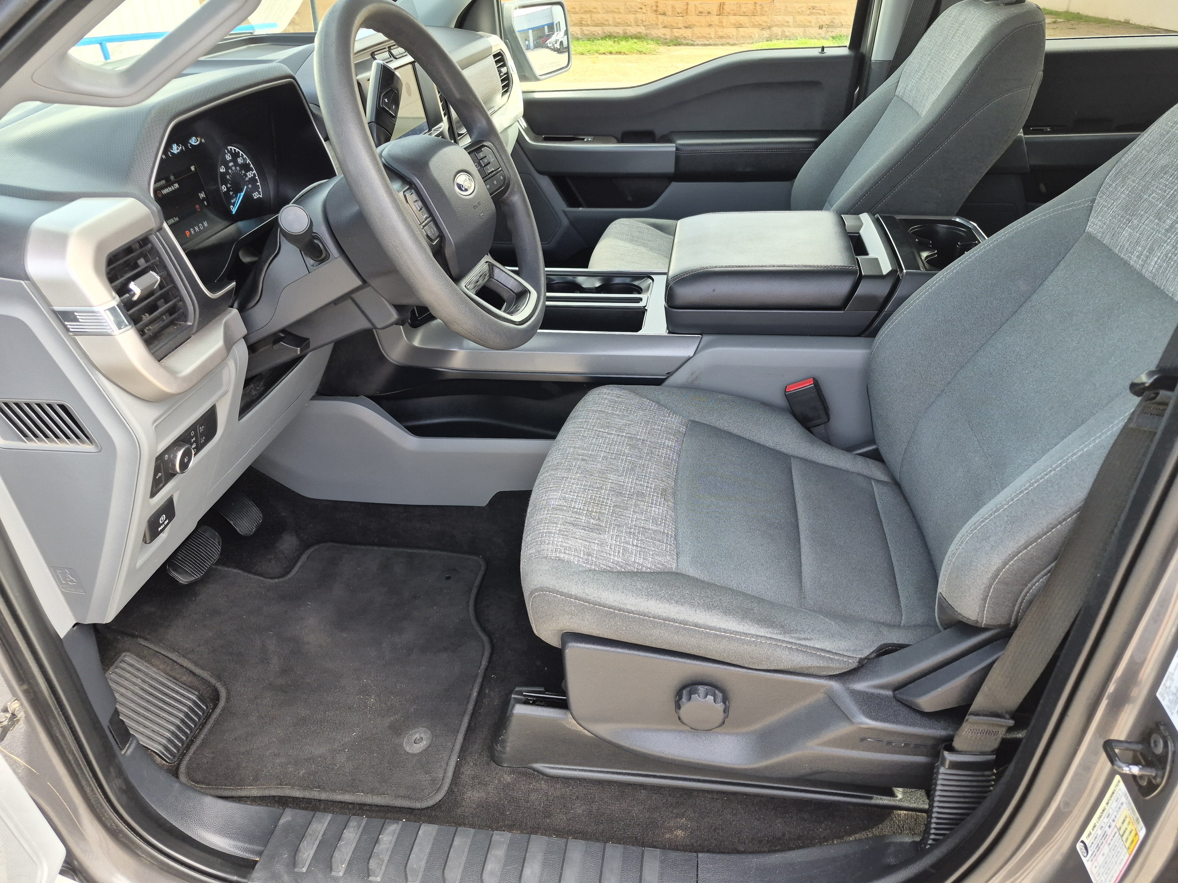 Used 2022 Ford F150 XLT AWD/4WD image 10