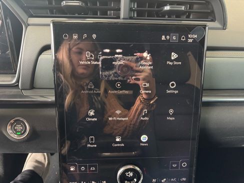 New 2026 GMC Terrain AT4 w/ Convenience Package III image 21