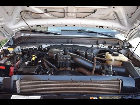 Used 2015 Ford F250 XL w/ Power Equipment Group AWD/4WD image 36