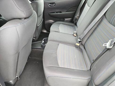 Used 2022 Nissan Leaf SV Plus image 15