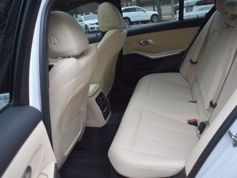 Used 2020 BMW 330i xDrive Sedan w/ Convenience Package image 33