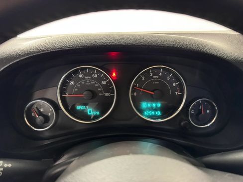 Used 2014 Jeep Wrangler Unlimited Sport w/ Quick Order Package 24S AWD/4WD image 14