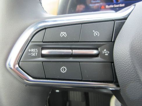 New 2026 Chevrolet Equinox ACTIV w/ LPO, Floor Liner Package FWD image 25