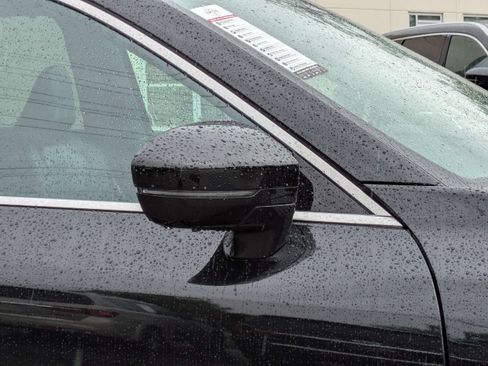 Used 2026 INFINITI QX60 Luxe w/ Cargo Package FWD image 12