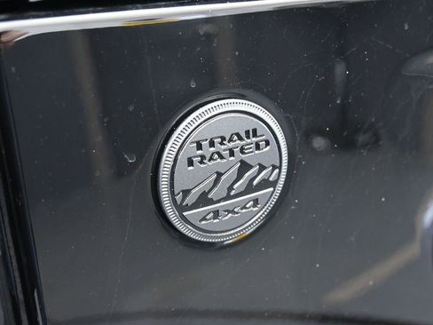 New 2026 Jeep Gladiator Sport image 40