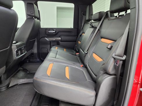 Used 2023 GMC Sierra 2500 AT4 w/ Gooseneck/5TH Wheel Package image 9