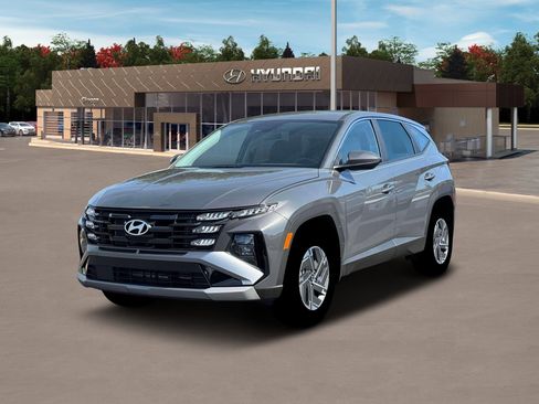 New 2026 Hyundai Tucson Blue SE image 1