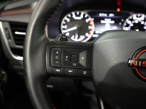 Certified 2025 Nissan Rogue SV AWD/4WD image 18