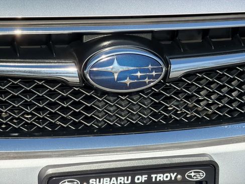 Used 2015 Subaru Impreza 2.0i image 3