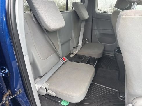 Used 2015 Toyota Tacoma PreRunner image 22