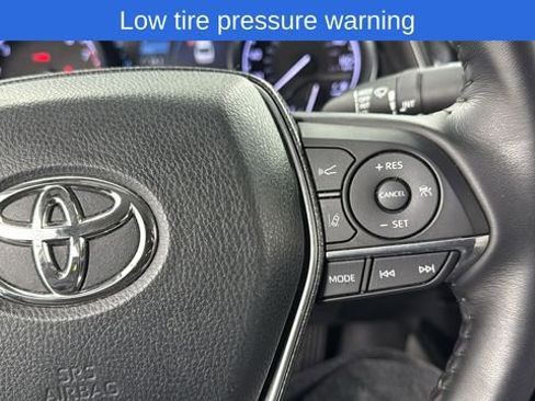 Used 2019 Toyota Camry L image 20