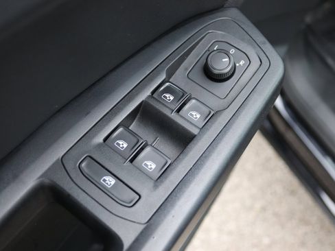 Used 2021 Volkswagen Atlas SEL image 32