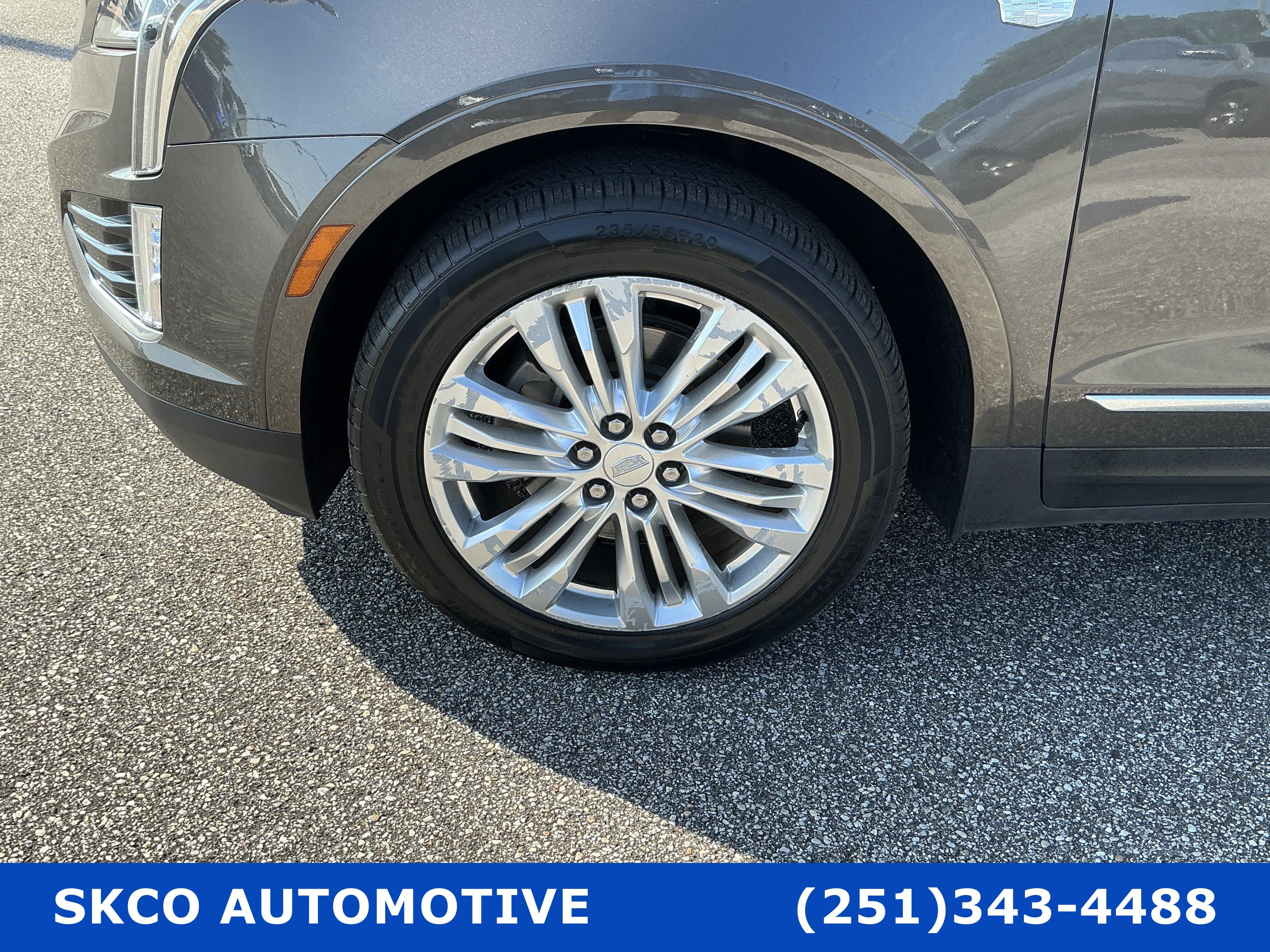 Used 2019 Cadillac XT5 Premium Luxury FWD image 9