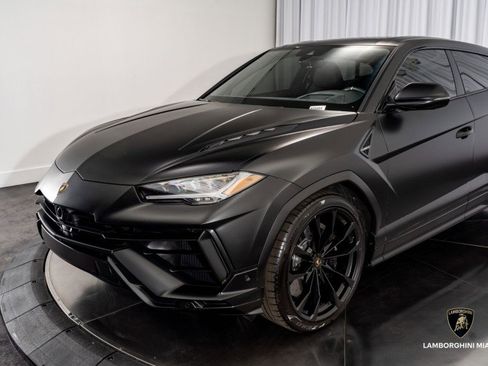 Used 2024 Lamborghini Urus S image 10