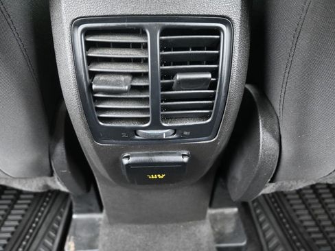 Used 2017 Ford Escape SE w/ SE Cold Weather Package image 30