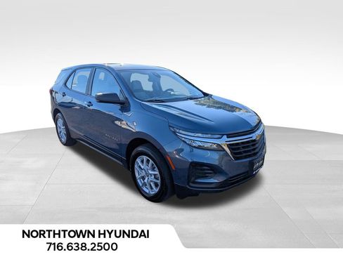 Used 2024 Chevrolet Equinox LS image 1