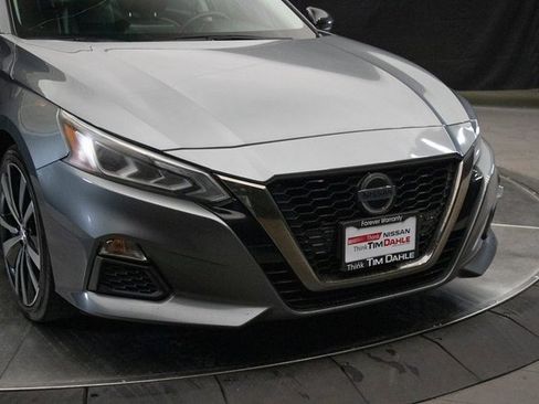 Used 2020 Nissan Altima 2.5 SR image 3