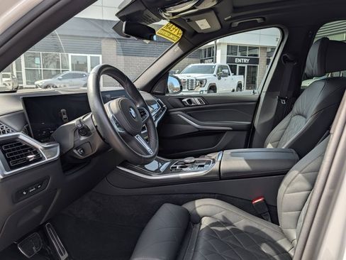 Used 2026 BMW X5 M60i AWD/4WD image 36