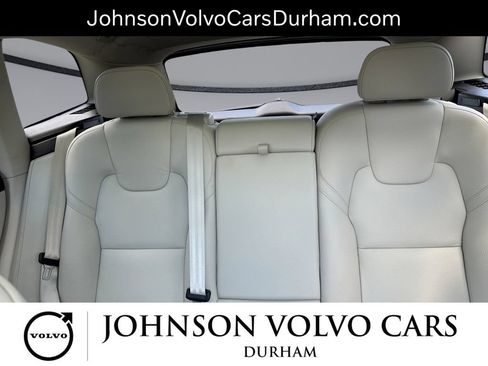 Used 2023 Volvo XC60 B5 Plus w/ Climate Package AWD/4WD image 26