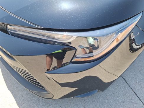 Used 2026 Toyota Corolla LE FWD image 10