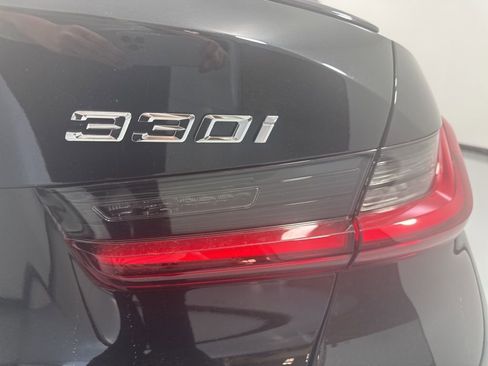 New 2026 BMW 330i xDrive Sedan w/ M Sport Package AWD/4WD image 13