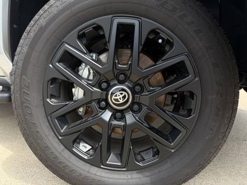 Used 2026 Toyota Tundra SR5 w/ SX Package AWD/4WD image 9