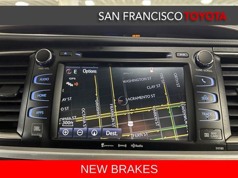 Used 2017 Toyota Highlander Limited AWD/4WD image 29